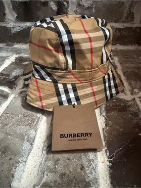 Kids/Size SM adult 55cm Burberry Nova Check Bucket Hat NWT & COA